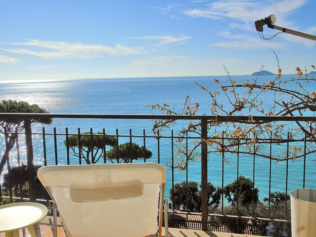 Fiori Sul Mare Apartment Теларо Екстериор снимка
