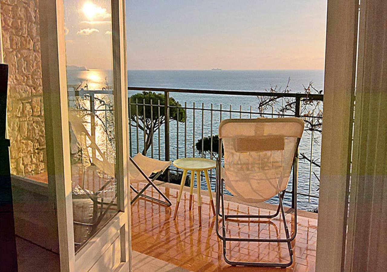 Fiori Sul Mare Apartment Теларо Екстериор снимка